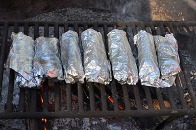 Campfire-Breakfast-Burritos