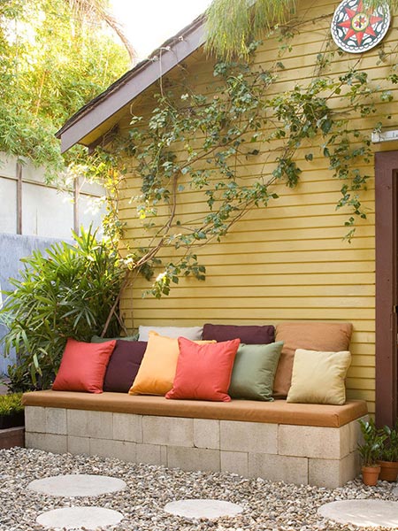  Concrete Block Garden Bench