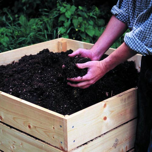 Build the perfect compost bin