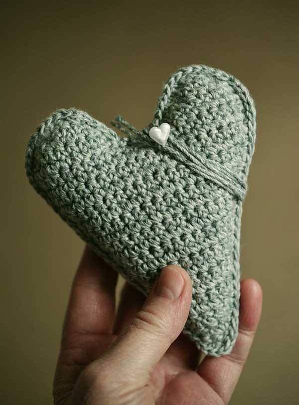 crochet heart